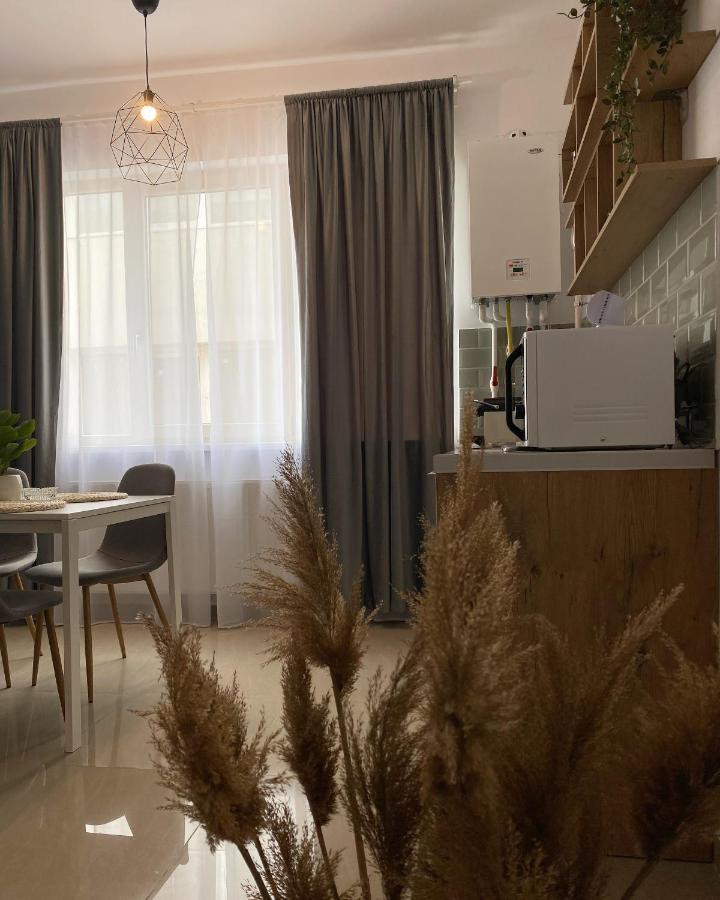 Royal Reed Apartments ナボダリ エクステリア 写真